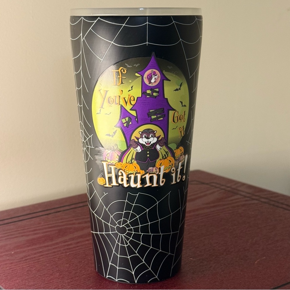 BUC-EE’S 32oz HALLOWEEN Tumbler - NEVER USED - GLOWS IN DARK